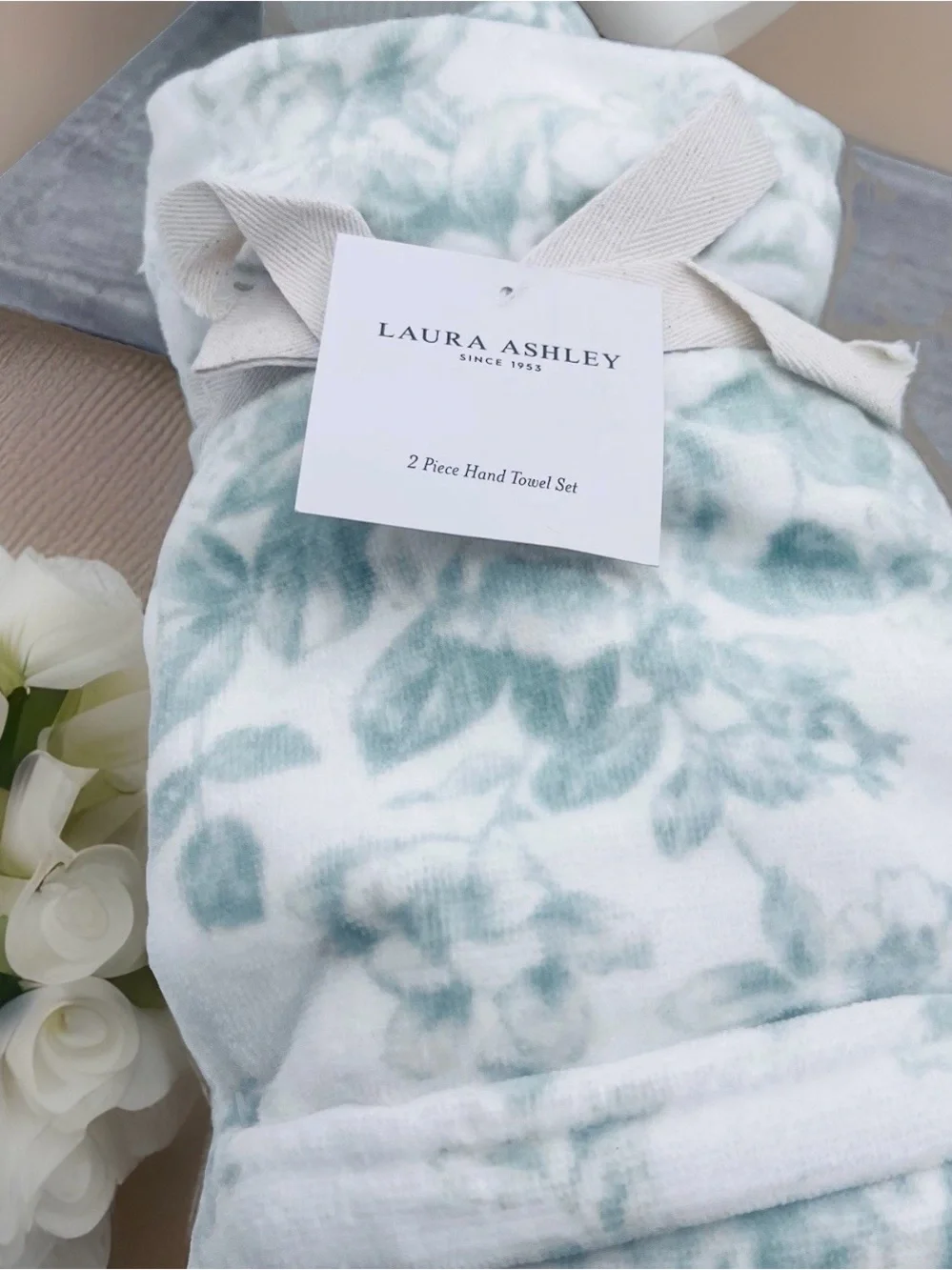 2 Laura Ashley Pale Green & White Floral Toile Velour Cotton HAND Towels NWT